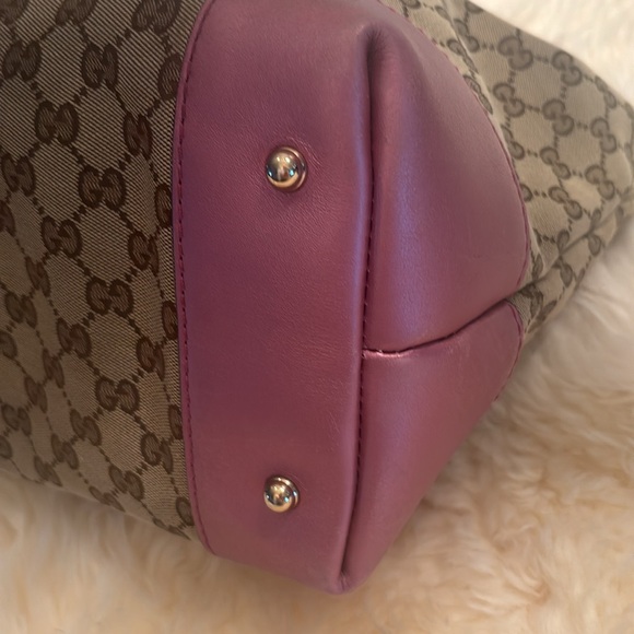 Authenticated Gucci tote - Picture 7 of 13